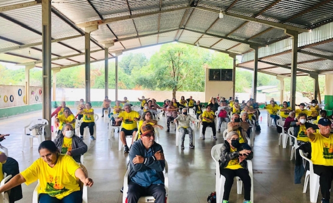 Projeto Conviver recebe aula de Ginástica na Cadeira.